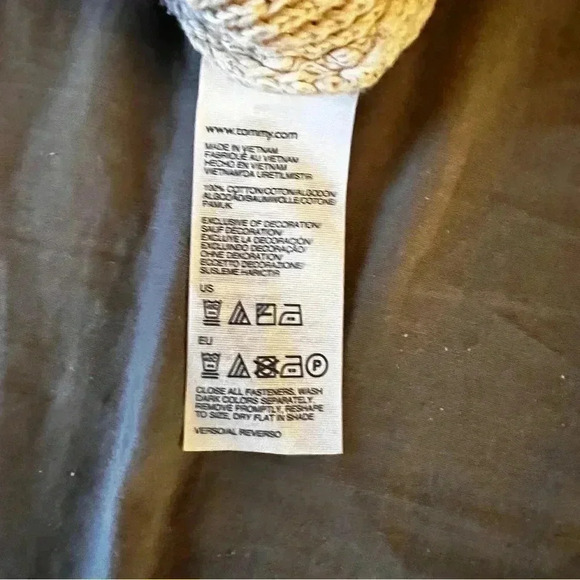 TOMMY HILFIGER 100% Cotton Cream Striped Sweater  Size Large Warm Cozy Fall - Picture 5 of 5